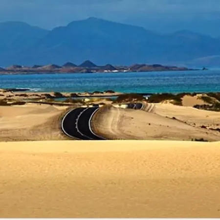 Charming 30 Sqm + Terrace Appartement La Oliva