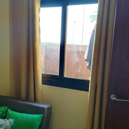 Apartment Charming 30 Sqm + Terrace La Oliva