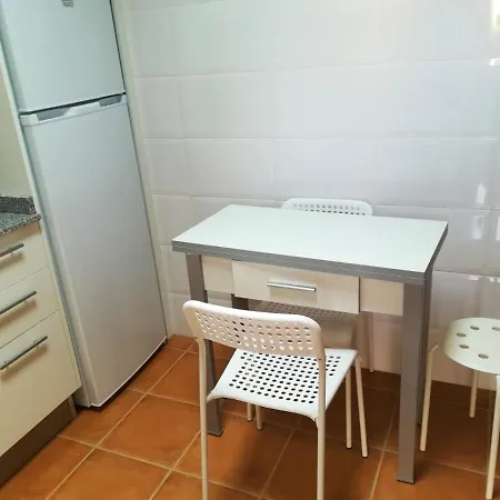 Charming 30 Sqm + Terrace דירה
